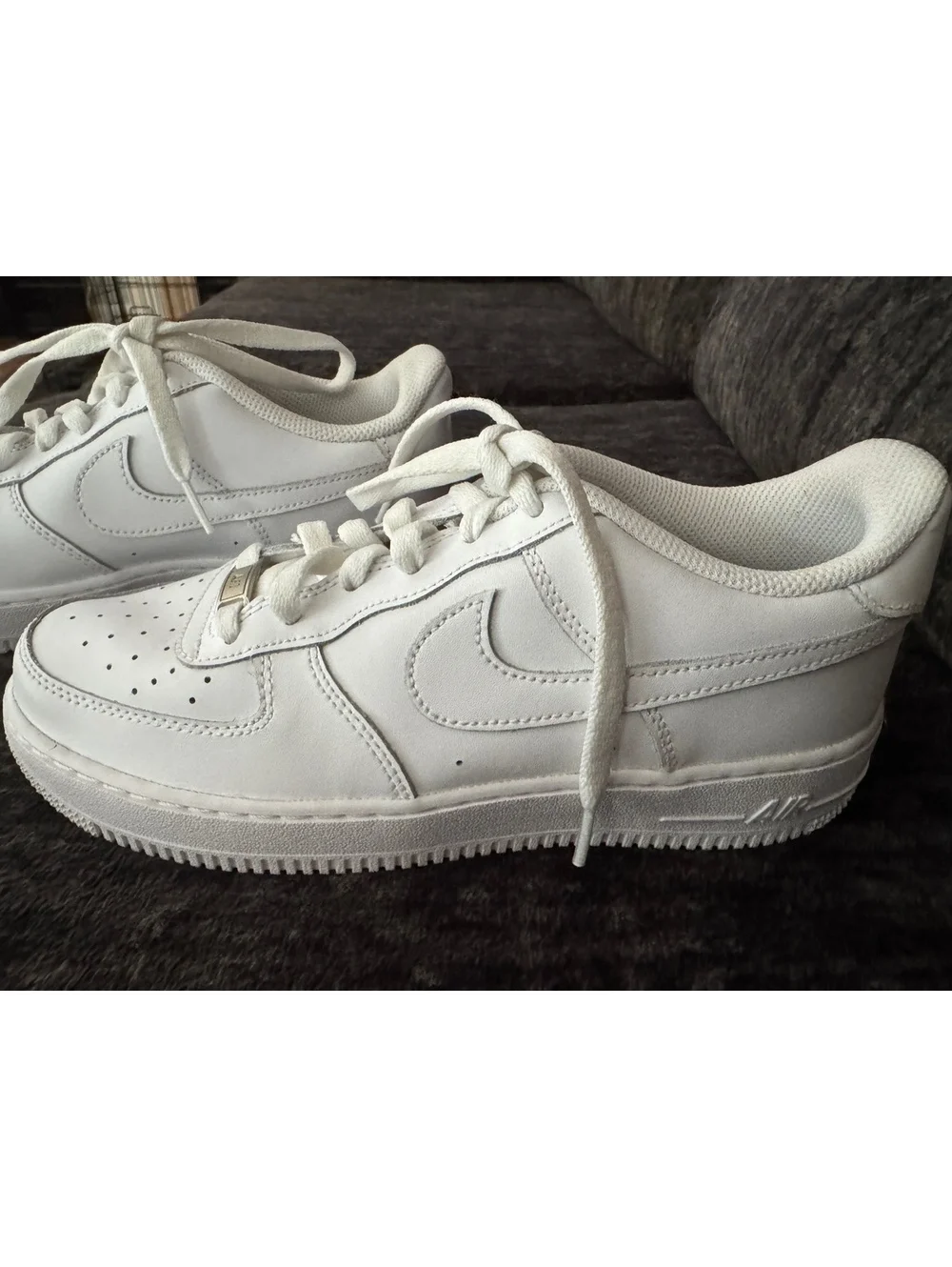 New no box Nike Air Force 1 White Leather Sneakers Size 7Y